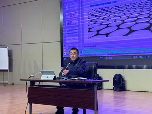 王峰学生爆料视频,揭秘校园内幕  第2张